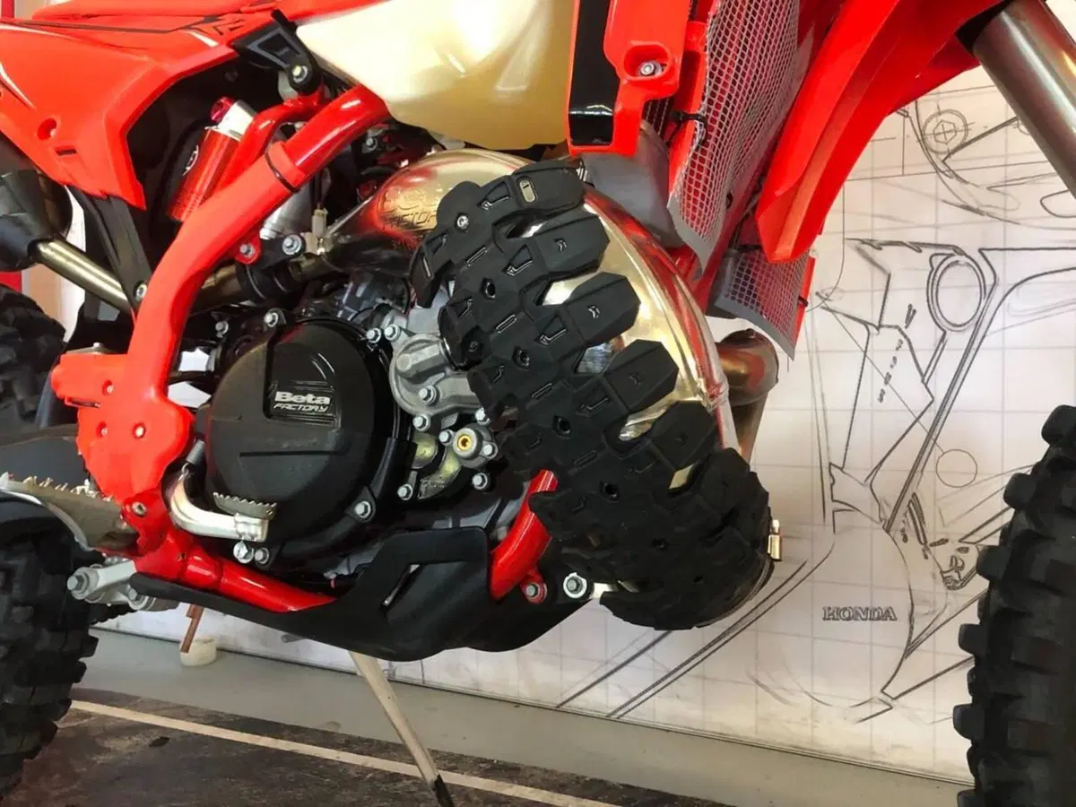 Betamotor RR X-PRO 250 2T Enduro (2026) (5)