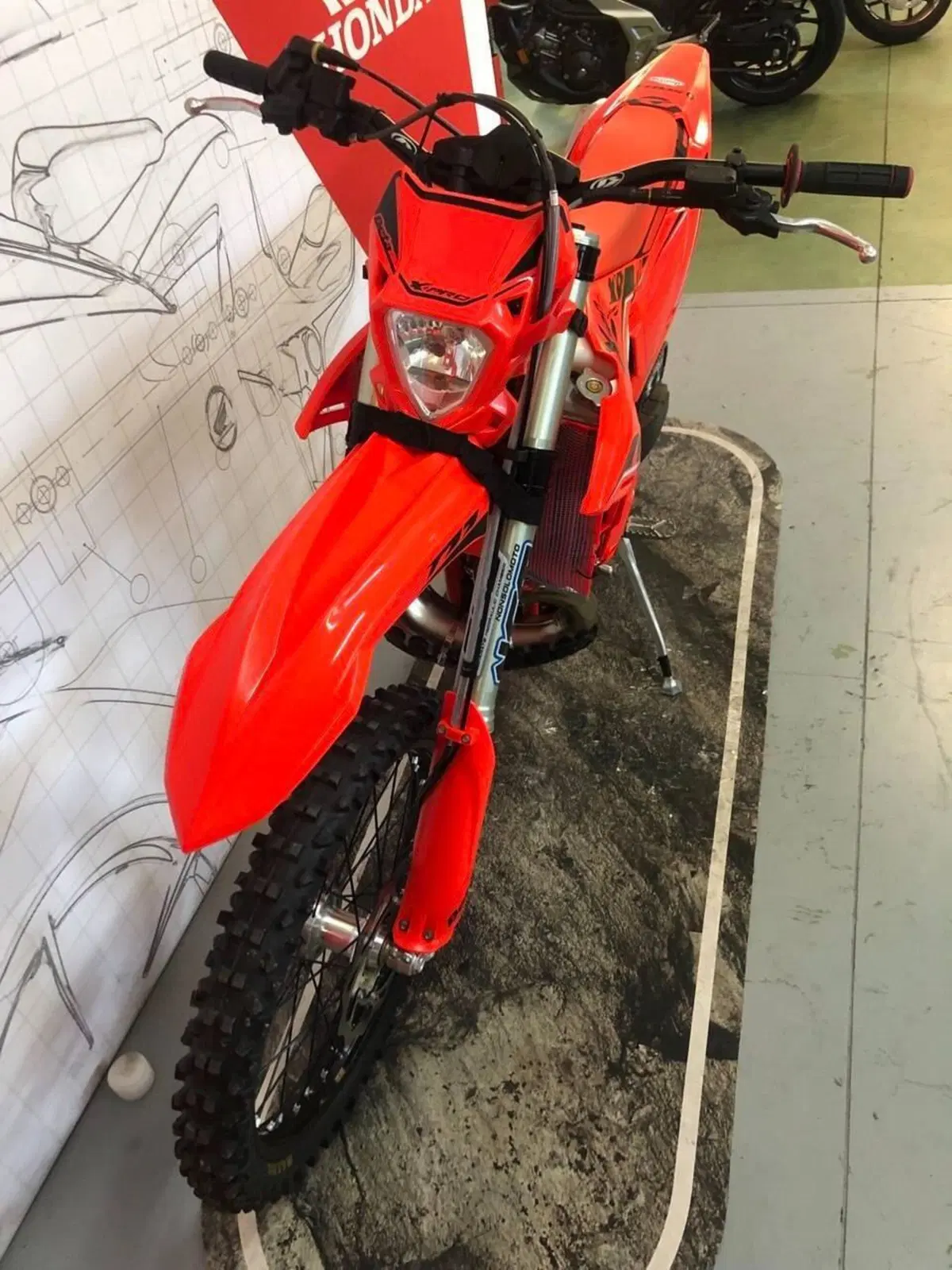Betamotor RR X-PRO 250 2T Enduro (2026) (8)