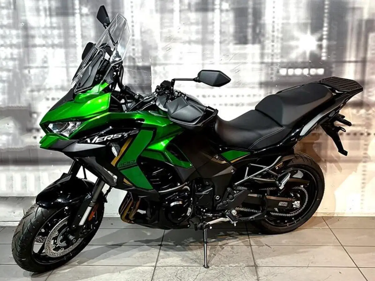 Kawasaki Versys 1100 SE (2025 - 27) (2)