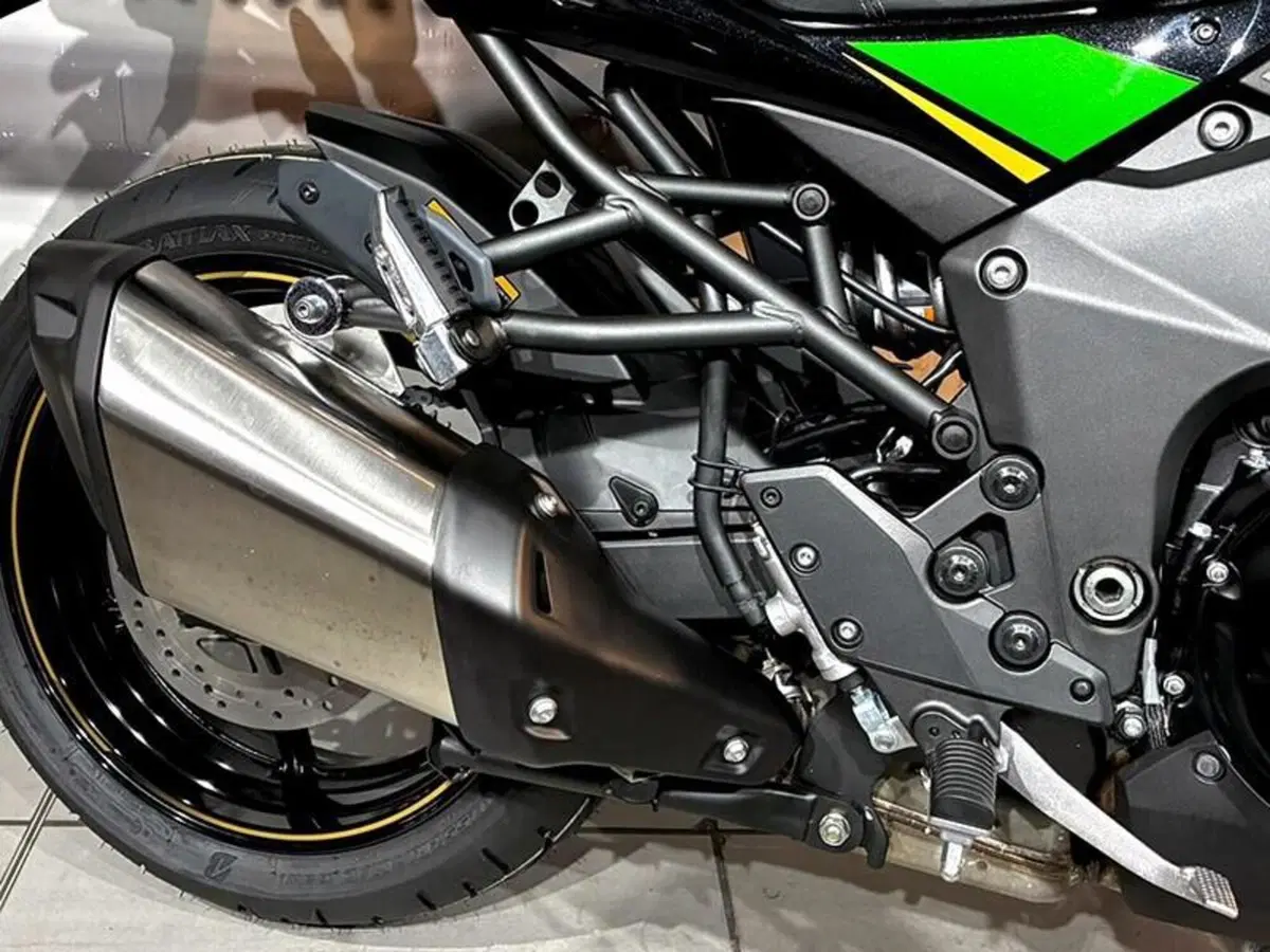 Kawasaki Versys 1100 SE (2025 - 27) (8)