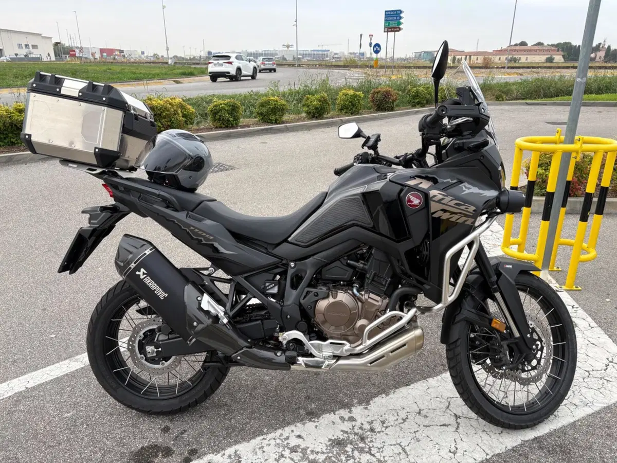 Honda Africa Twin CRF 1100L ES (2024 - 26)