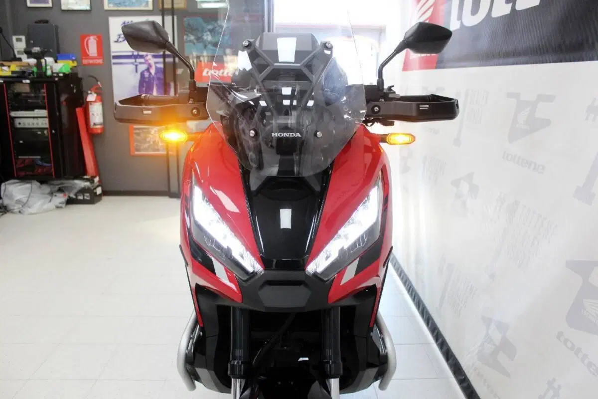 Honda X-ADV 750 DCT Adventure (2021 - 24) (4)