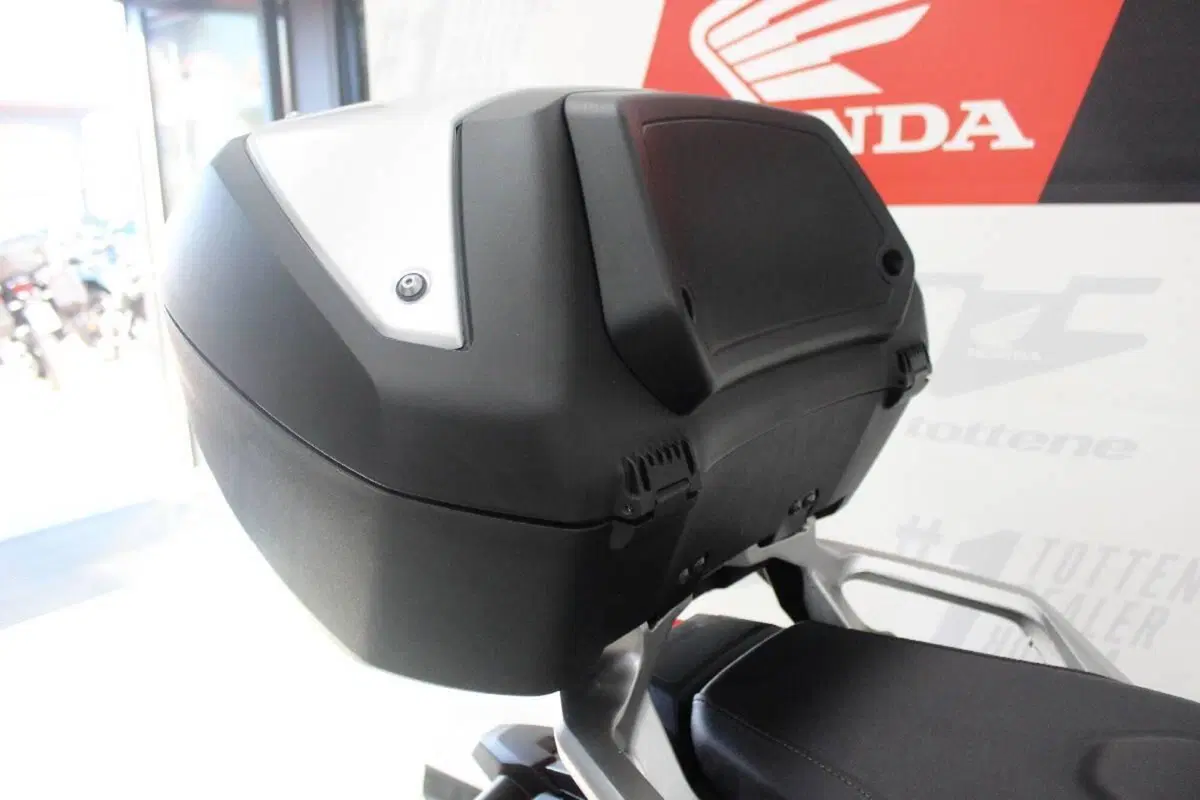 Honda X-ADV 750 DCT Adventure (2021 - 24) (5)
