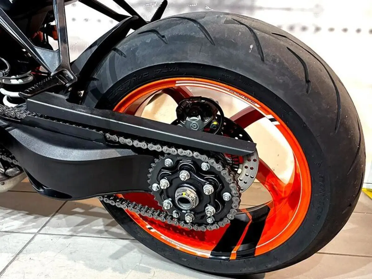 KTM 1290 Super Duke R EVO (2022 - 23) (3)