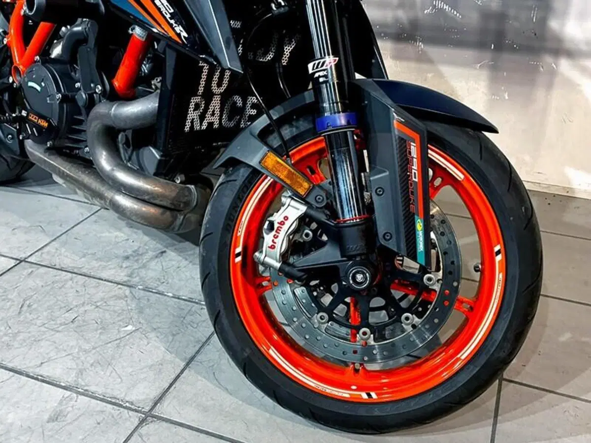 KTM 1290 Super Duke R EVO (2022 - 23) (8)