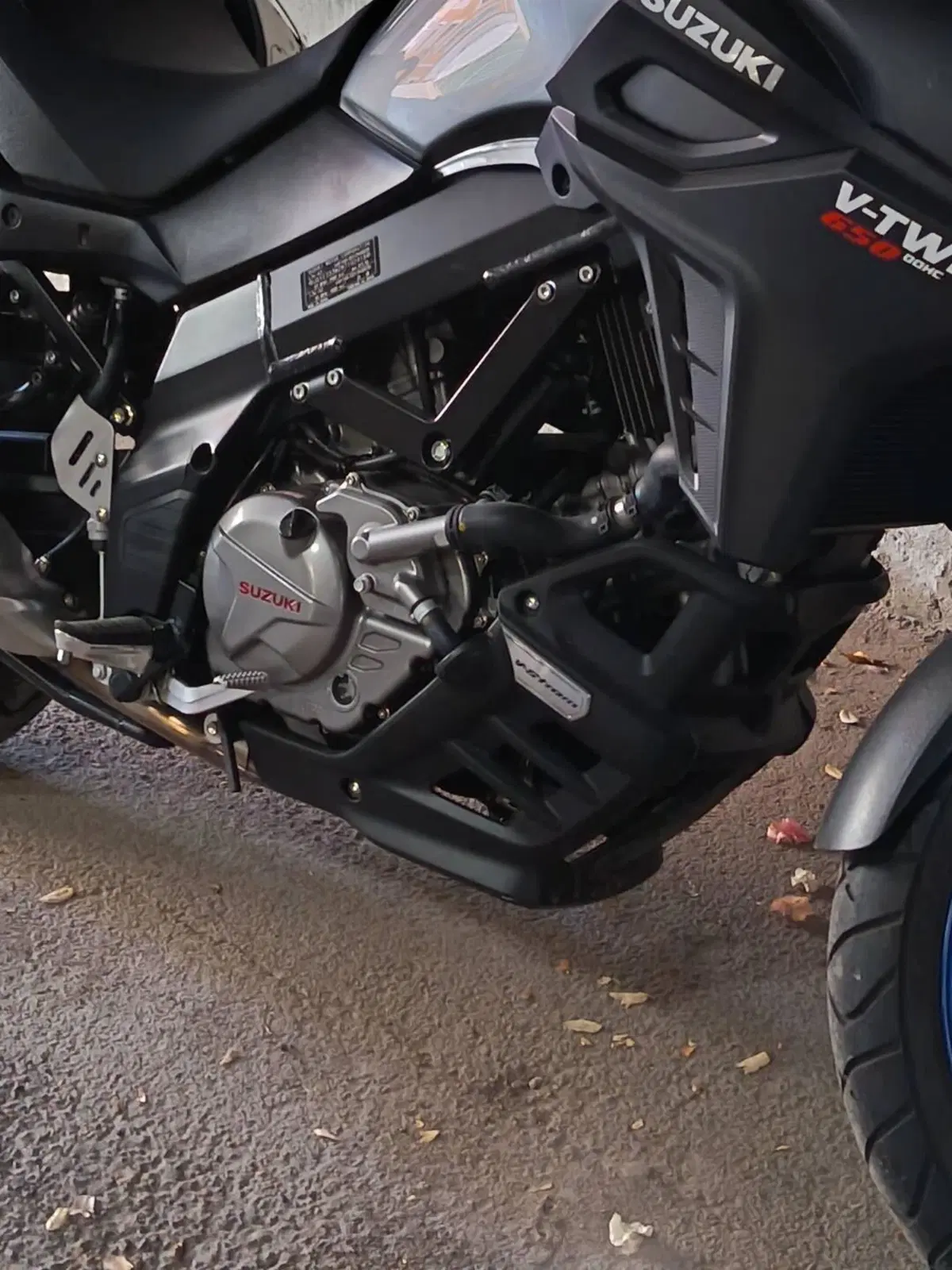 Suzuki V-Strom 650XT (2021 - 25) (2)