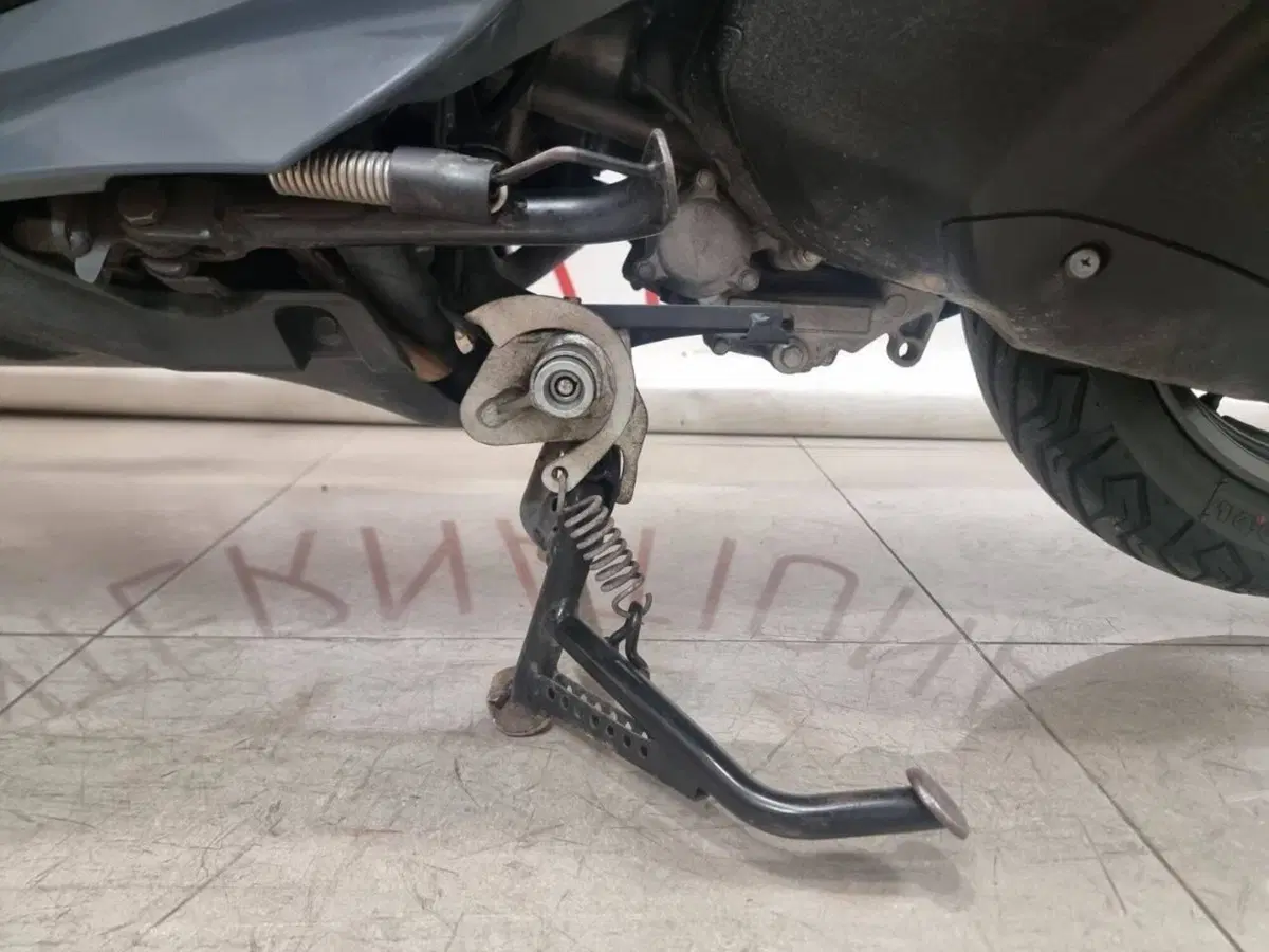 Yamaha X-Max 300 ABS (2017 - 20) (10)