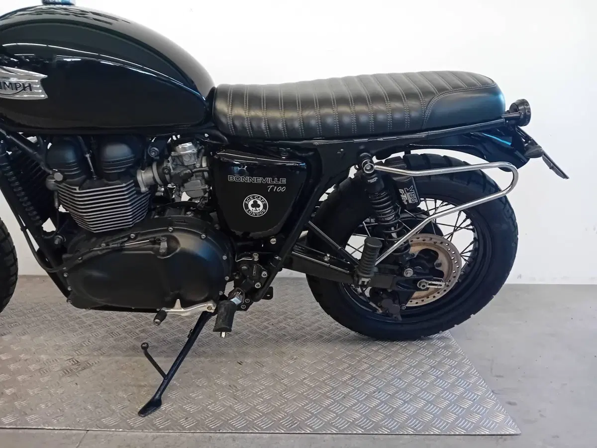 Triumph Bonneville T100 (2008 - 16) (5)