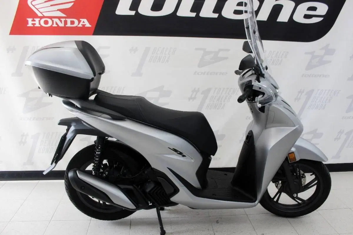 Honda SH 125 (2026) (2)