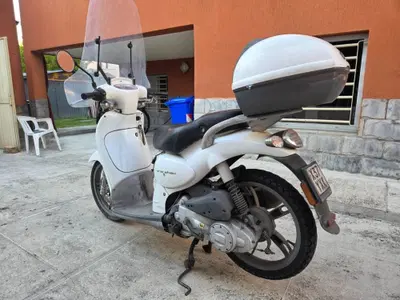 Aprilia Scarabeo 50 (2007 - 08) usata