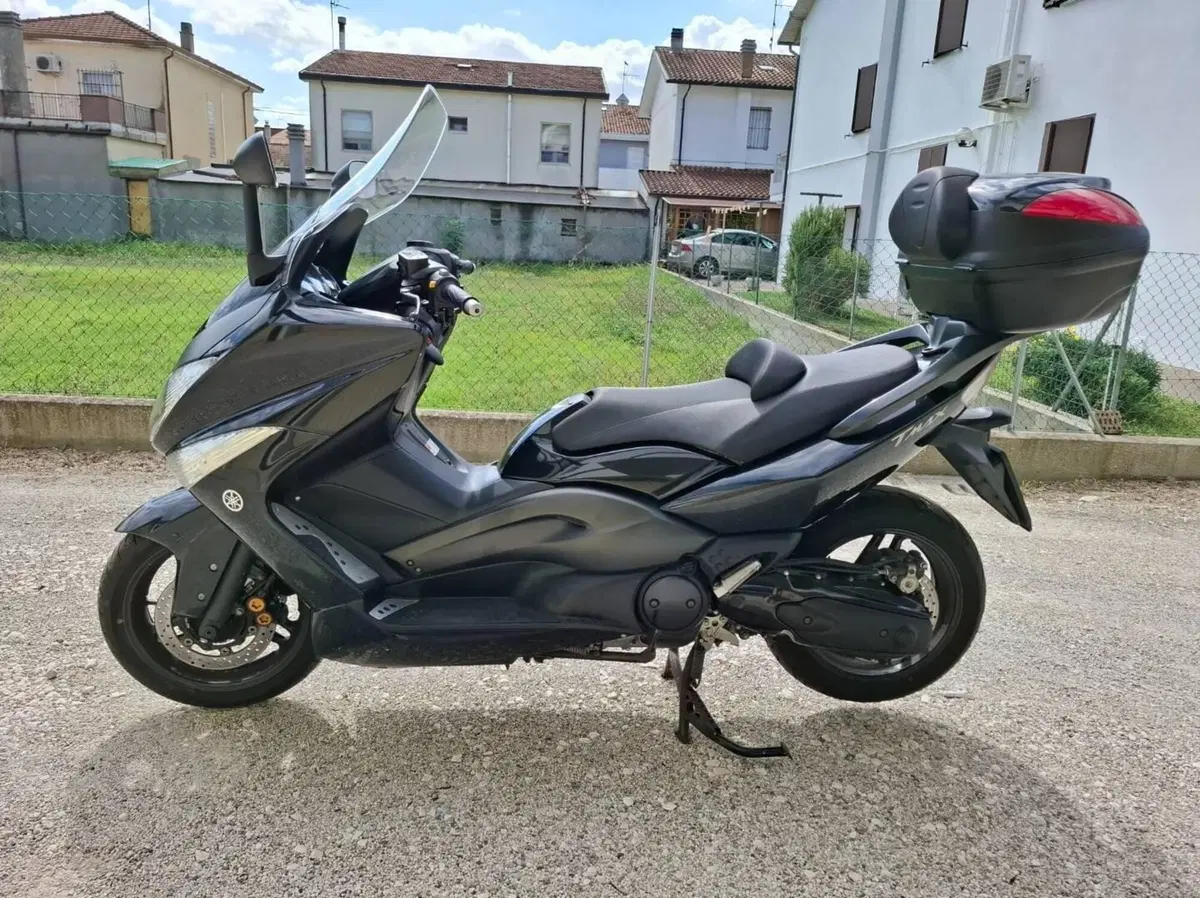 Yamaha T-Max 500 (2008 - 12) (2)