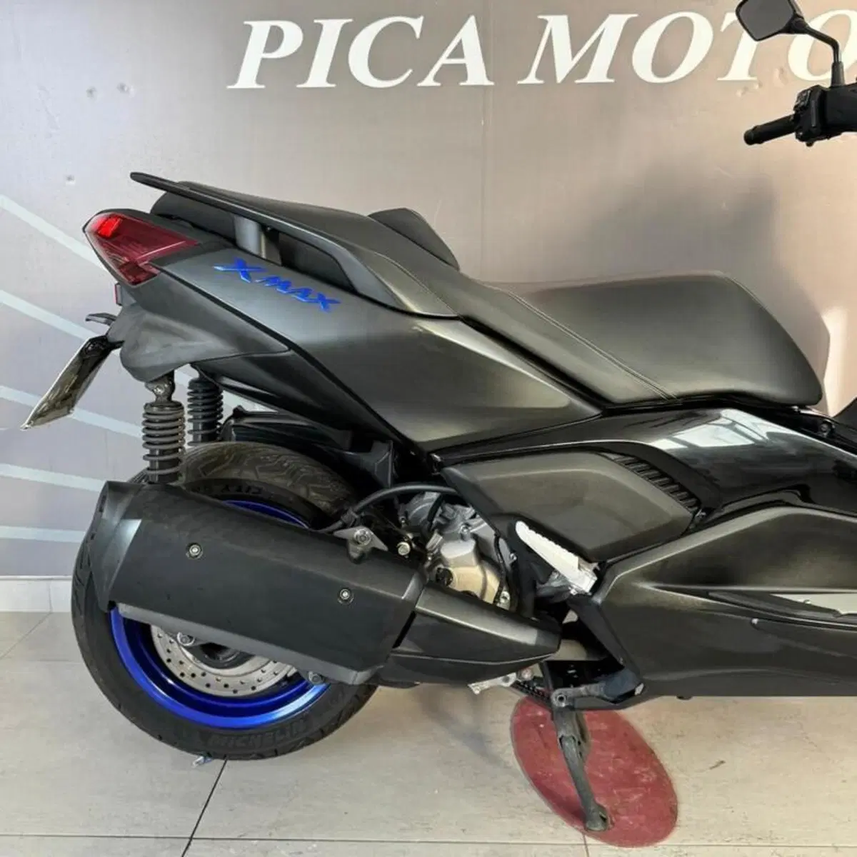 Yamaha X-Max 300 (2021 - 24) (2)