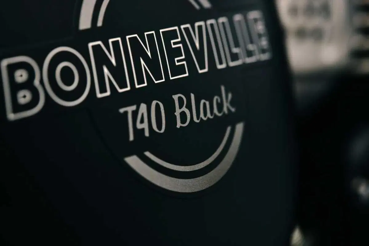 Triumph Bonneville T40 e T40 Black: ecco la Bonnie monocilindrica (e da patente A2)! (56)