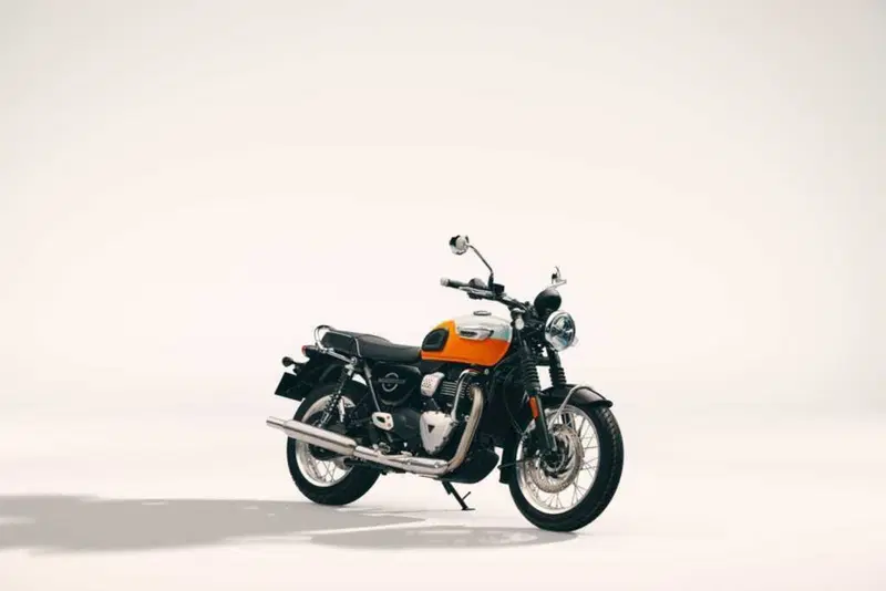 La nuova Triumph Bonneville T40