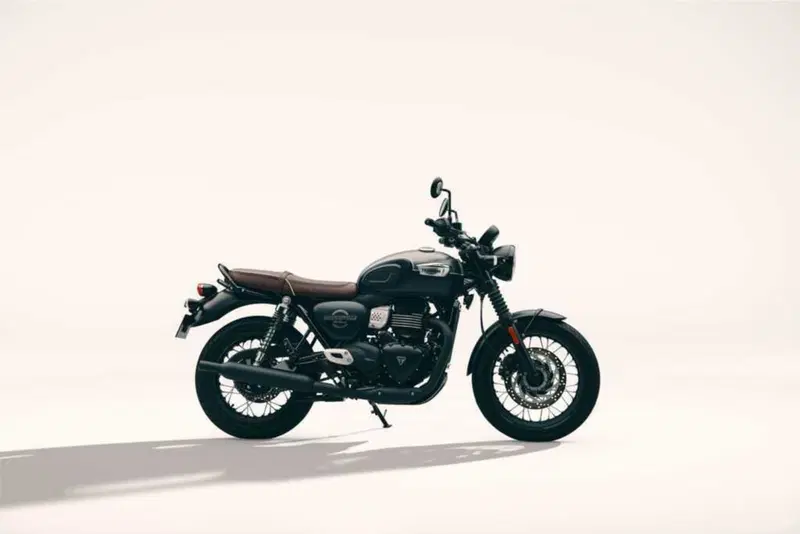 La Bonneville T40 Black