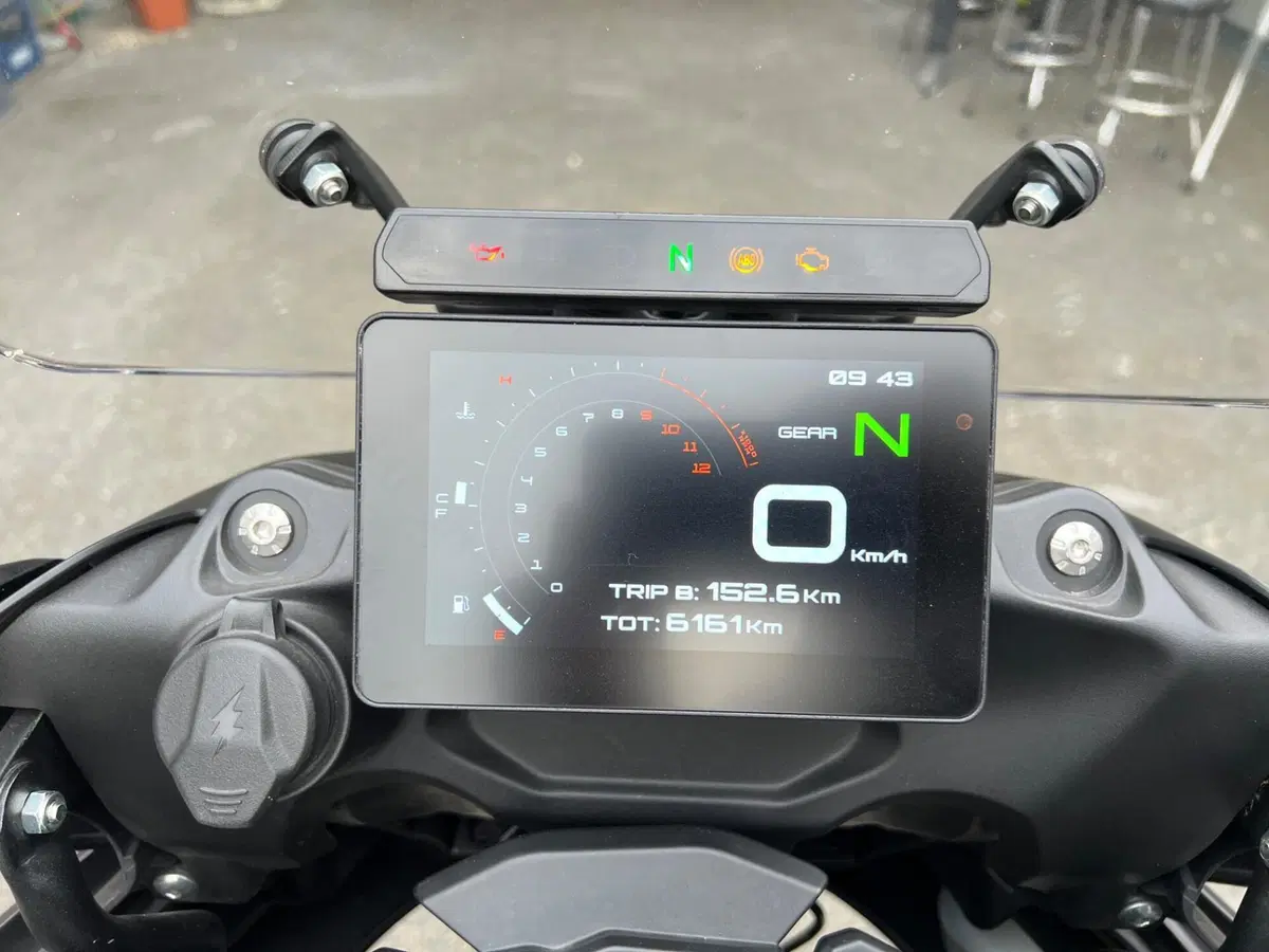 Benelli TRK 702X (2023 - 25) (5)