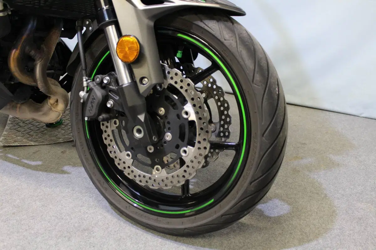 Kawasaki Versys 650 (2025 - 27) (7)
