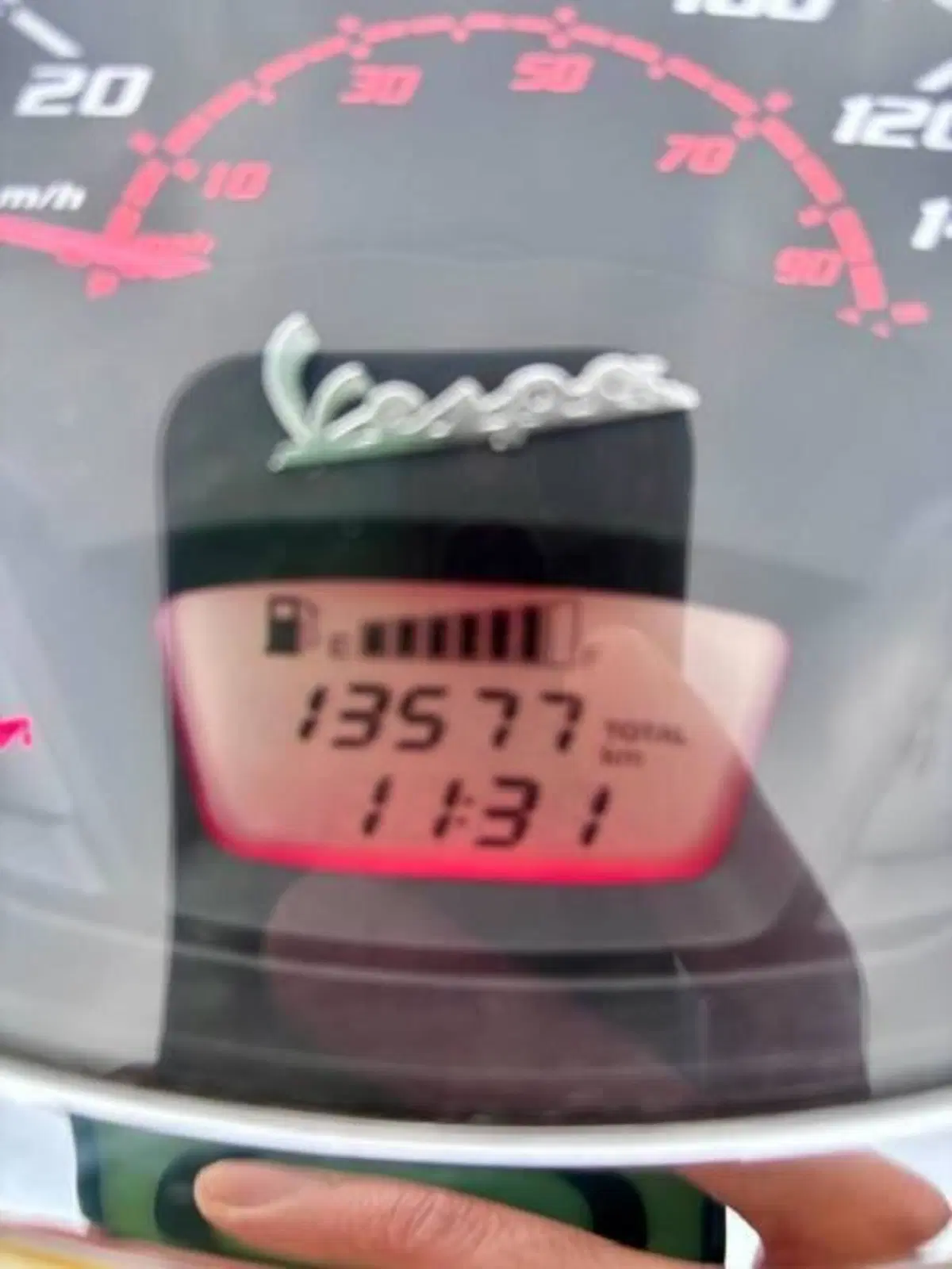 Vespa GTS 300 Super (2017 - 18) (8)