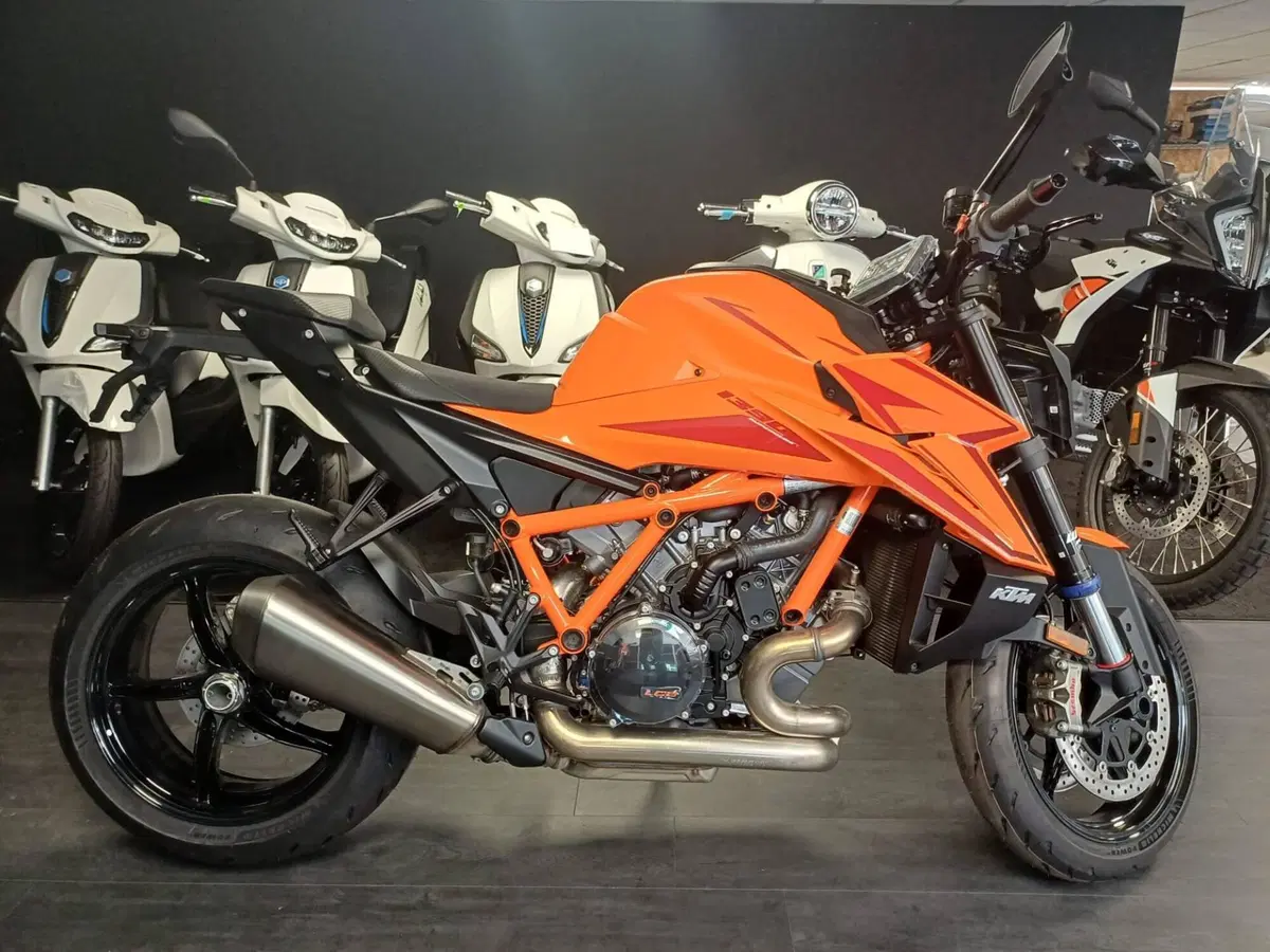 KTM 1390 Super Duke R EVO (2024 - 26) (4)