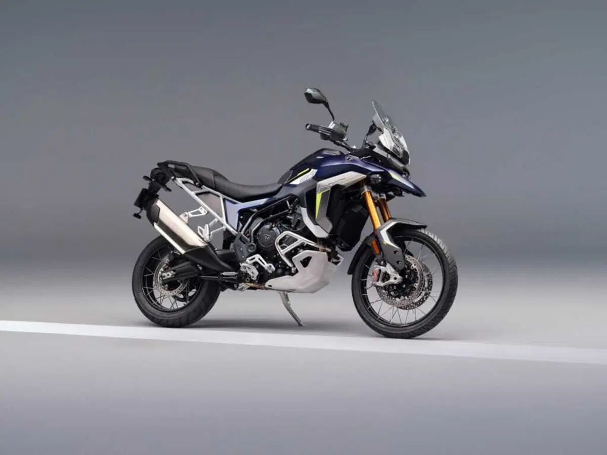 Triumph scopre le carte per il 2027: quattro moto nuove in tre mesi e la Bonneville T40 è solo la prima (8)