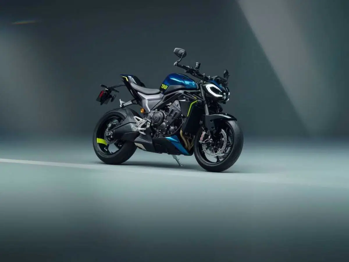 Triumph scopre le carte per il 2027: quattro moto nuove in tre mesi e la Bonneville T40 è solo la prima (16)