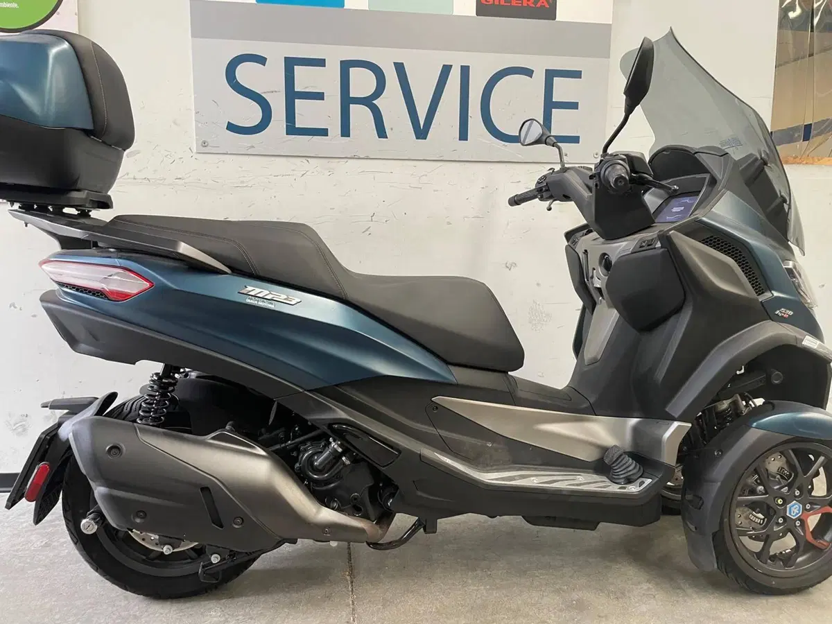 Piaggio MP3 530 Hpe Exclusive (2025 - 26)