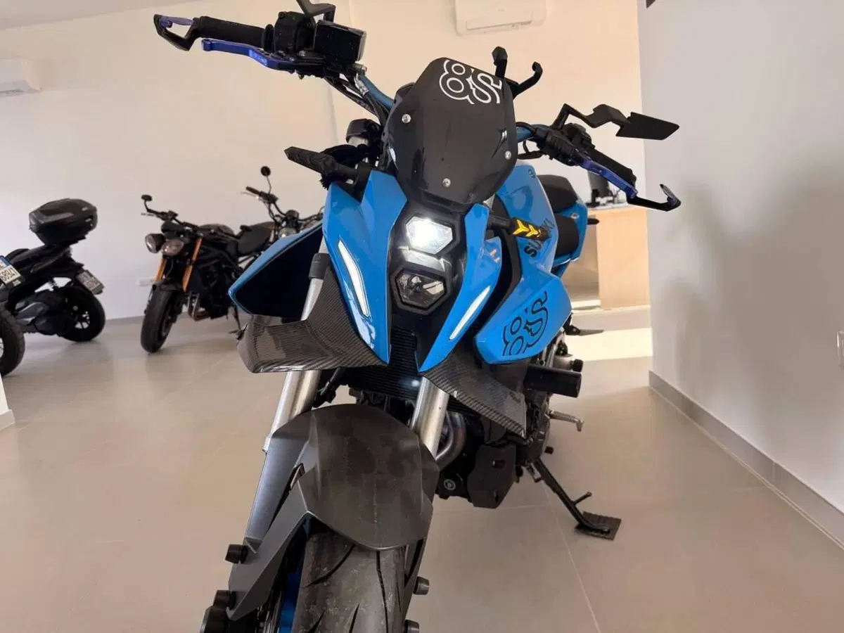 Suzuki GSX-8S (2023 - 24) (11)