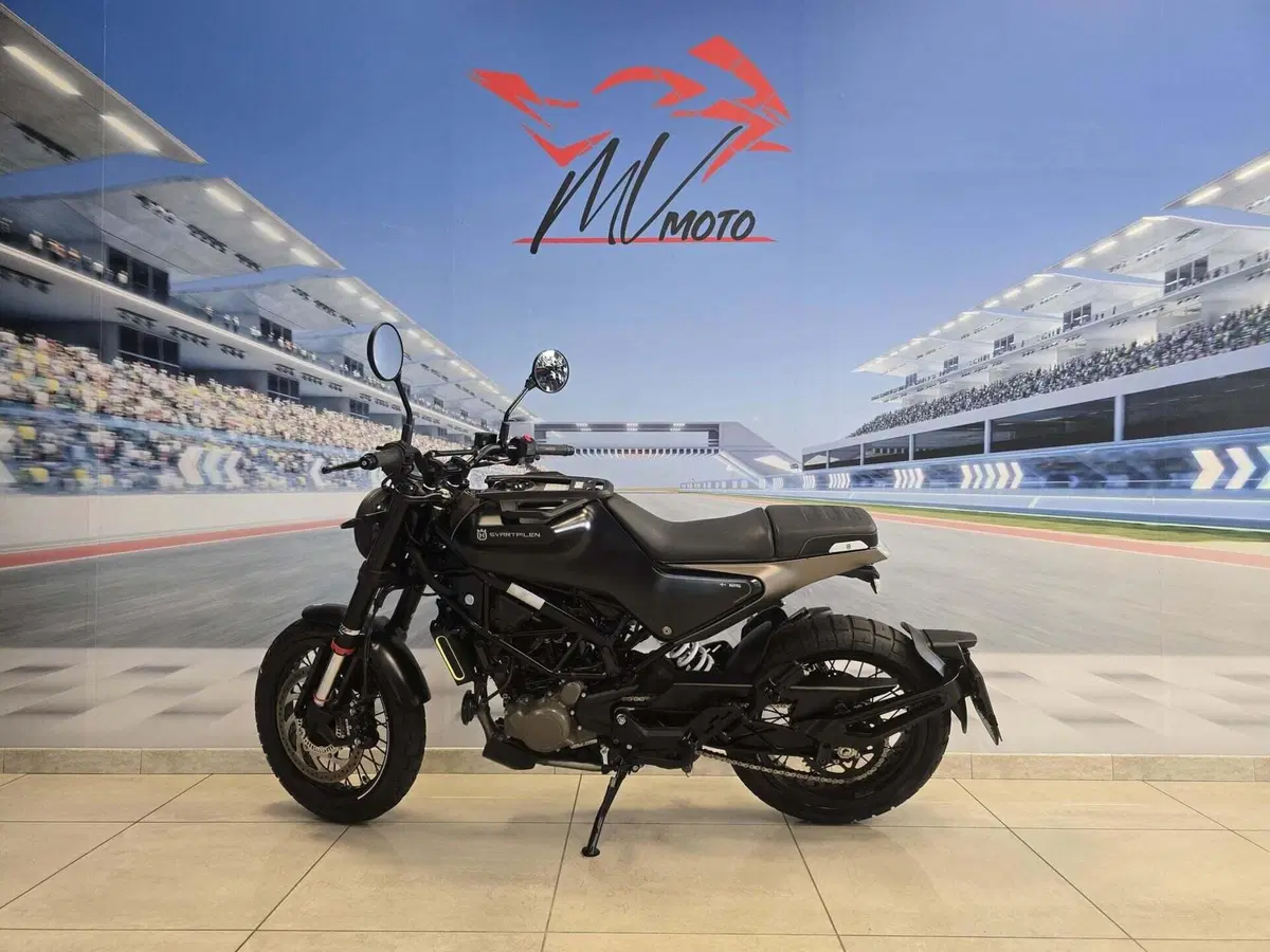 Husqvarna Svartpilen 125 (2024 - 26) (4)