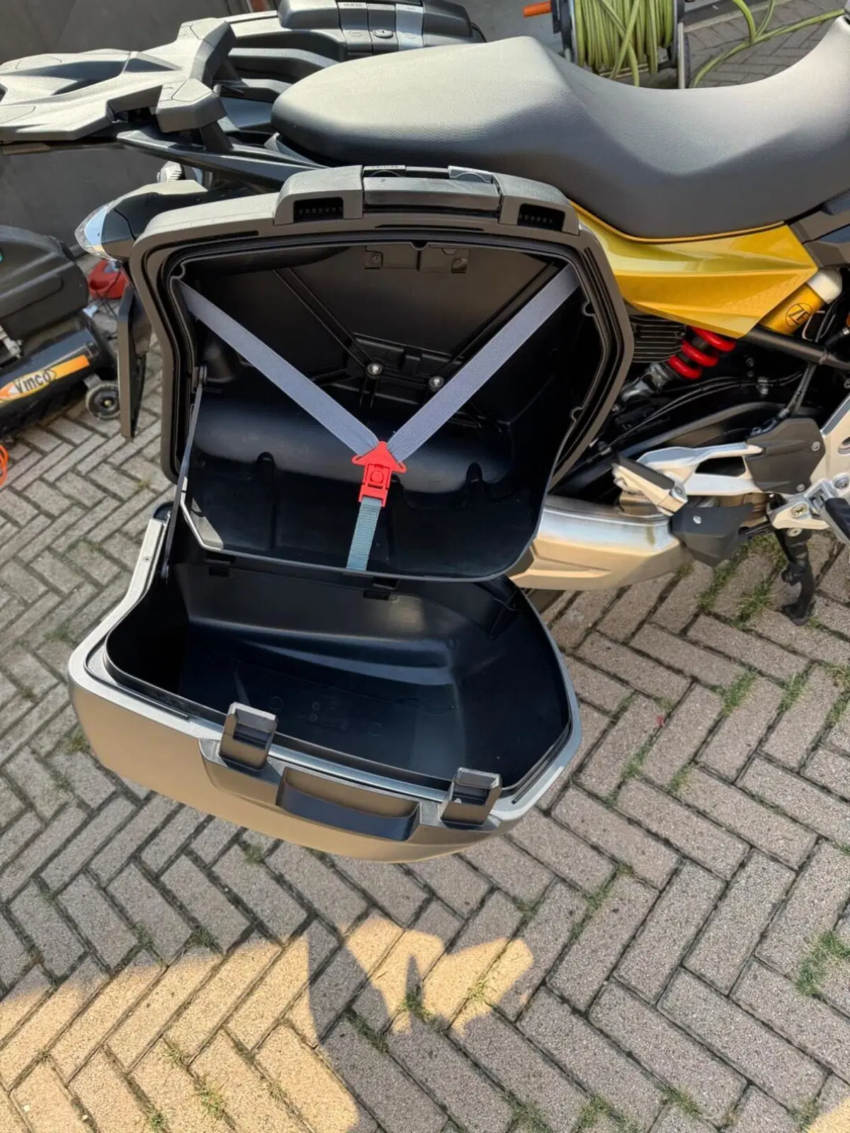 Bmw F 900 XR (2020 - 24) (2)