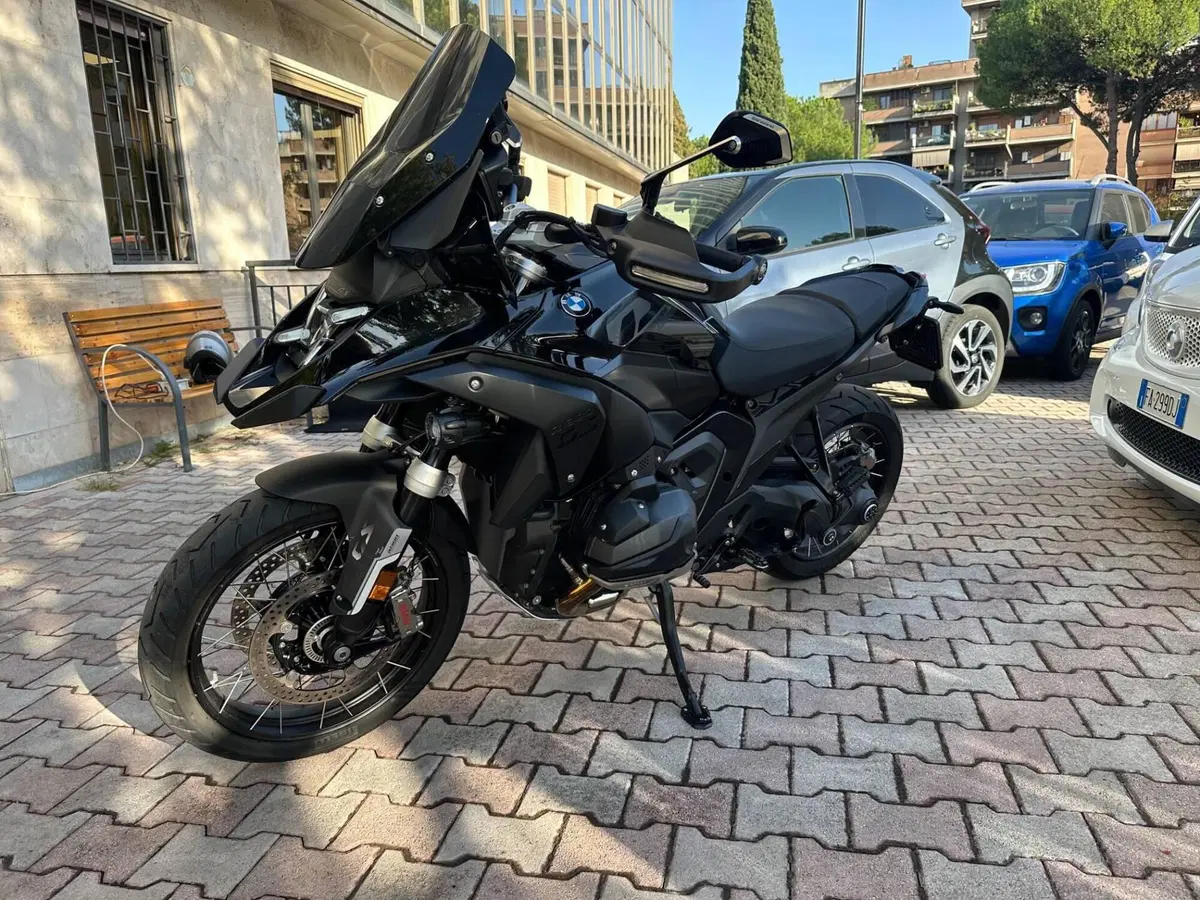 Bmw R 1300 GS Triple Black (2023 - 26) (3)