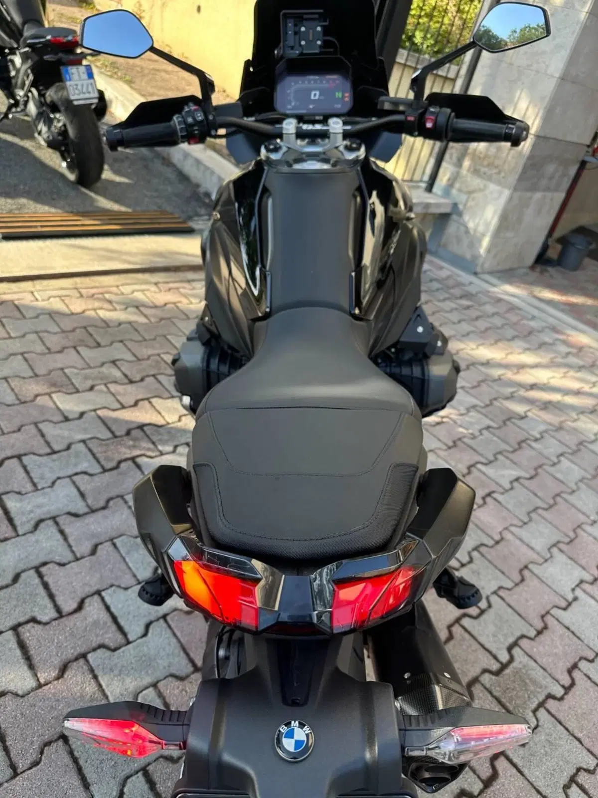 Bmw R 1300 GS Triple Black (2023 - 26) (5)