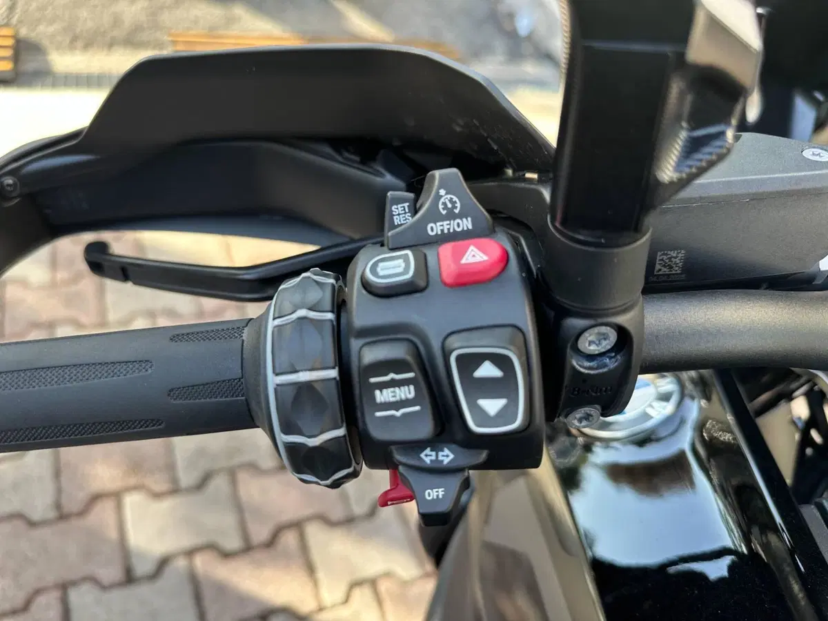 Bmw R 1300 GS Triple Black (2023 - 26) (10)