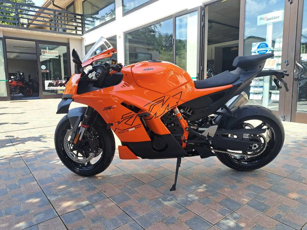 KTM 990 RC R (2026)