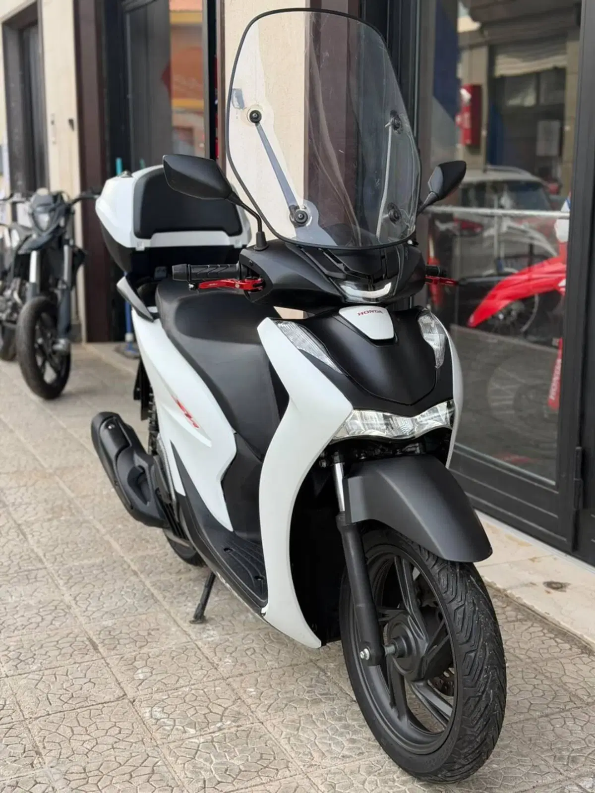 Honda SH 125i Sport (2024 - 25) (5)