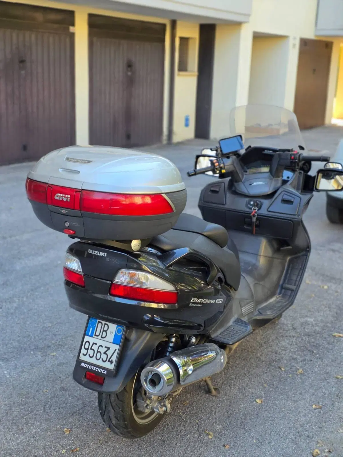 Suzuki Burgman AN 650 Executive ABS (2006 - 12) (5)