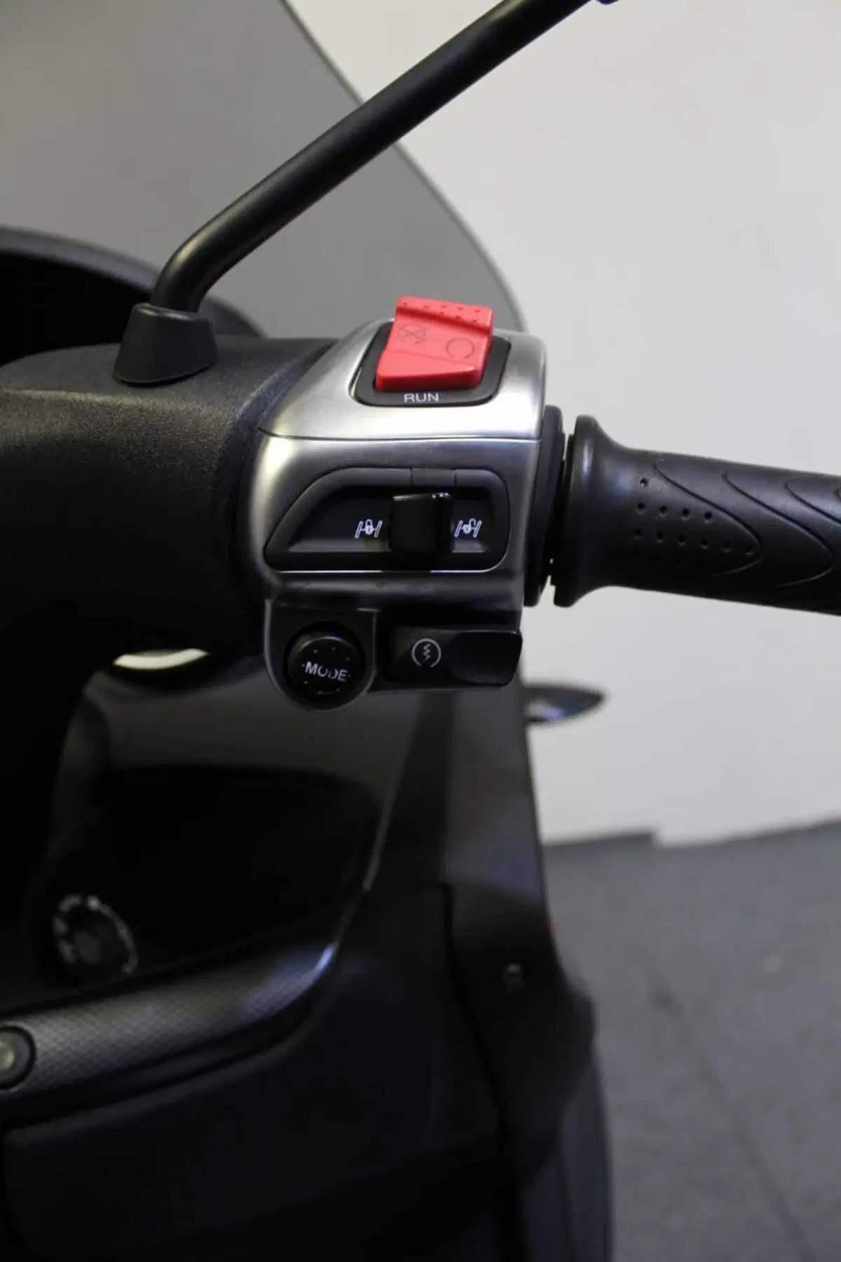 Piaggio MP3 500 Sport Hpe (2018 - 20) (11)