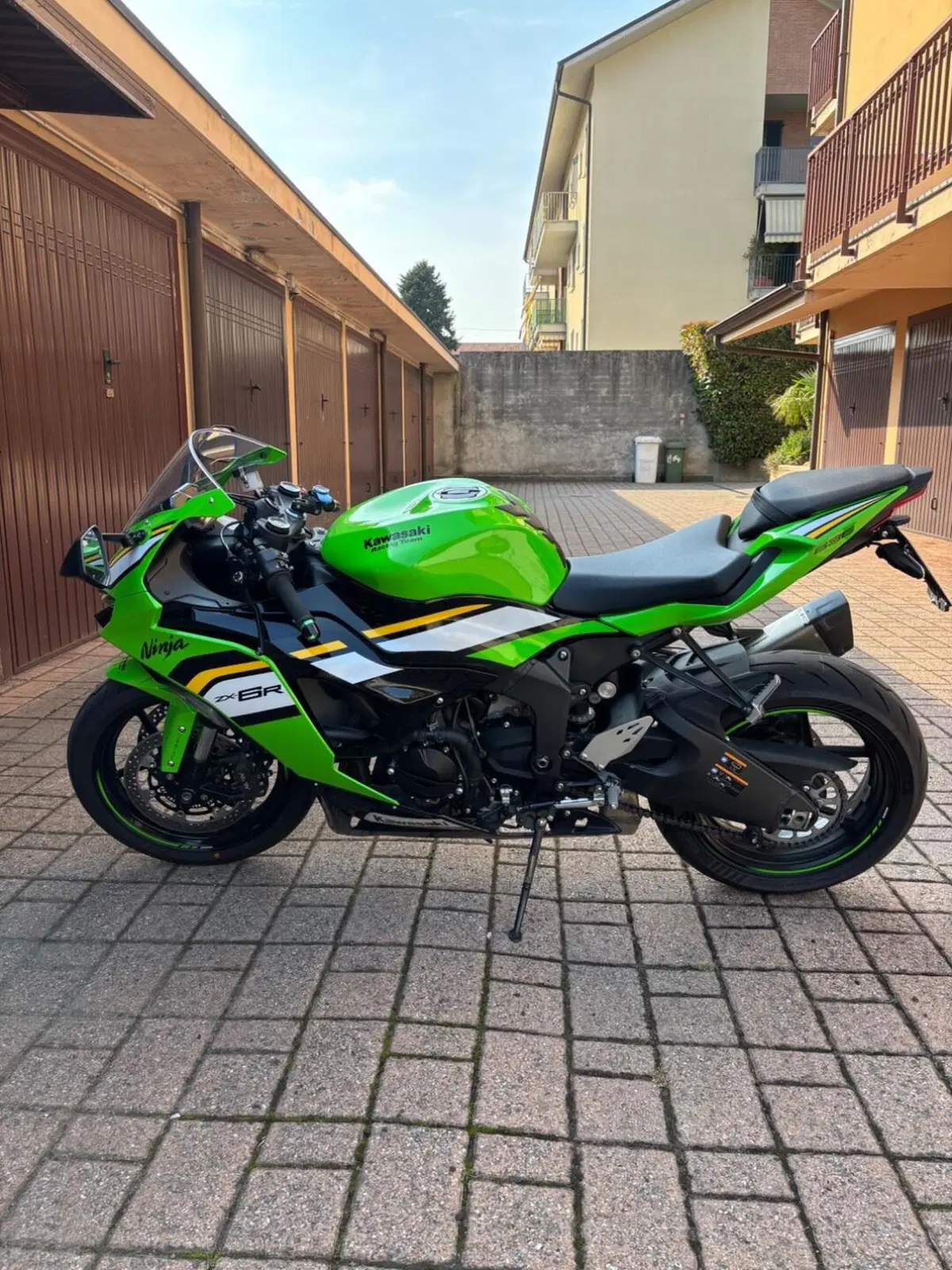 Kawasaki Ninja 636 ZX-6R (2024 - 27) (2)