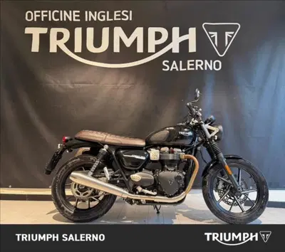 Triumph Street Twin 900 (2021 - 22) usata