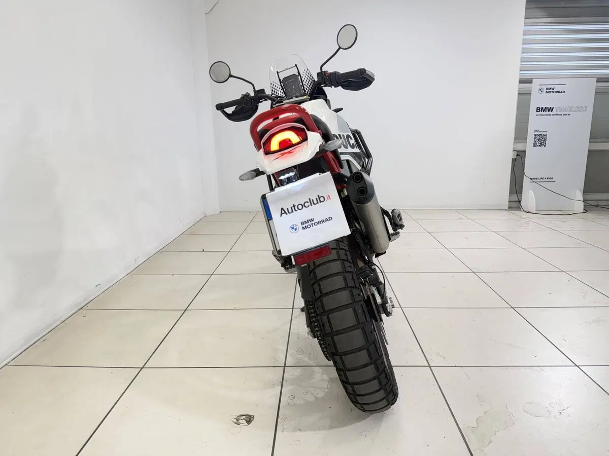 Ducati DesertX (2022 - 25) (7)