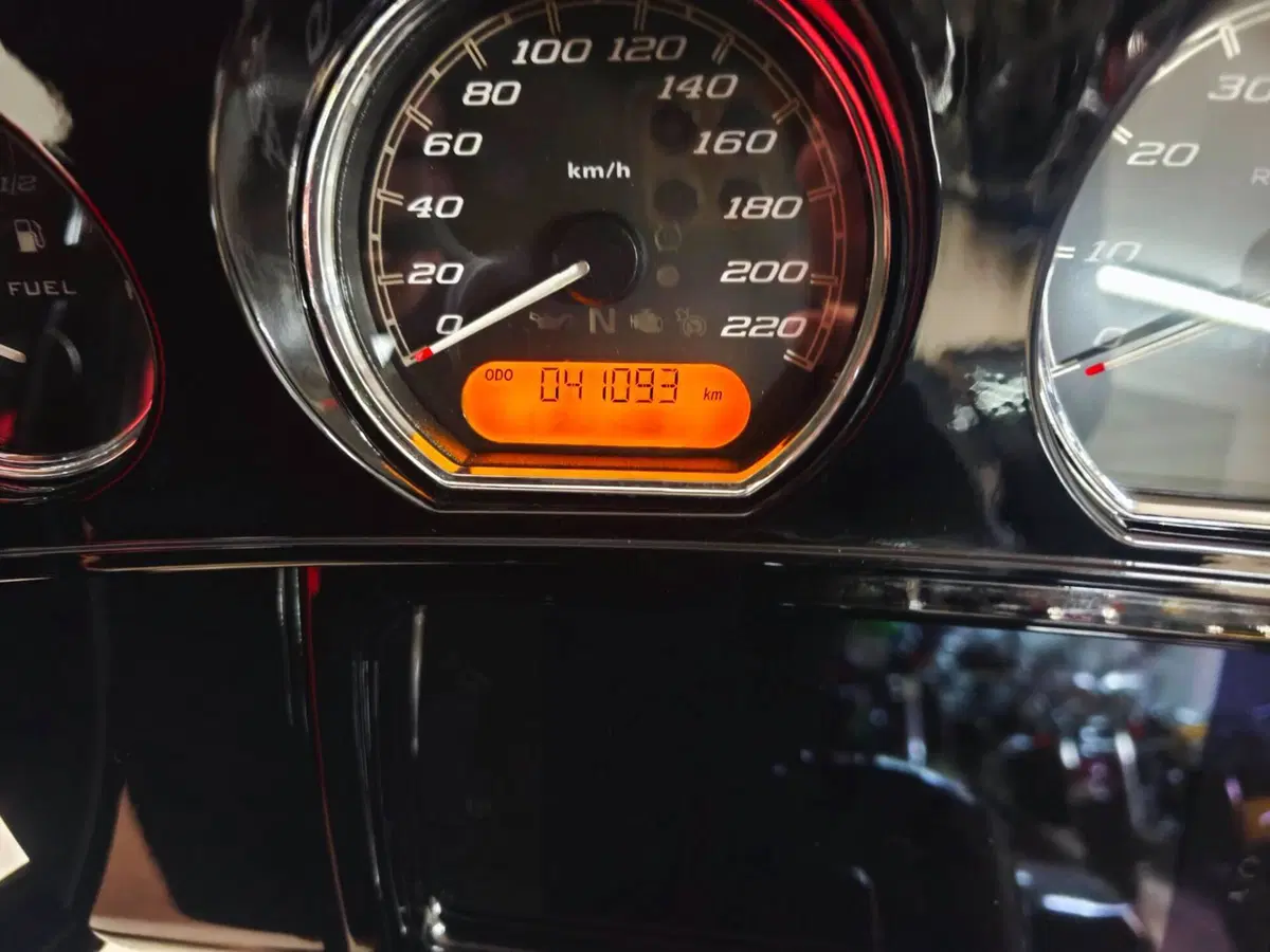 Harley-Davidson 114 Street Glide Special (2019 - 20) - FLHXS (5)