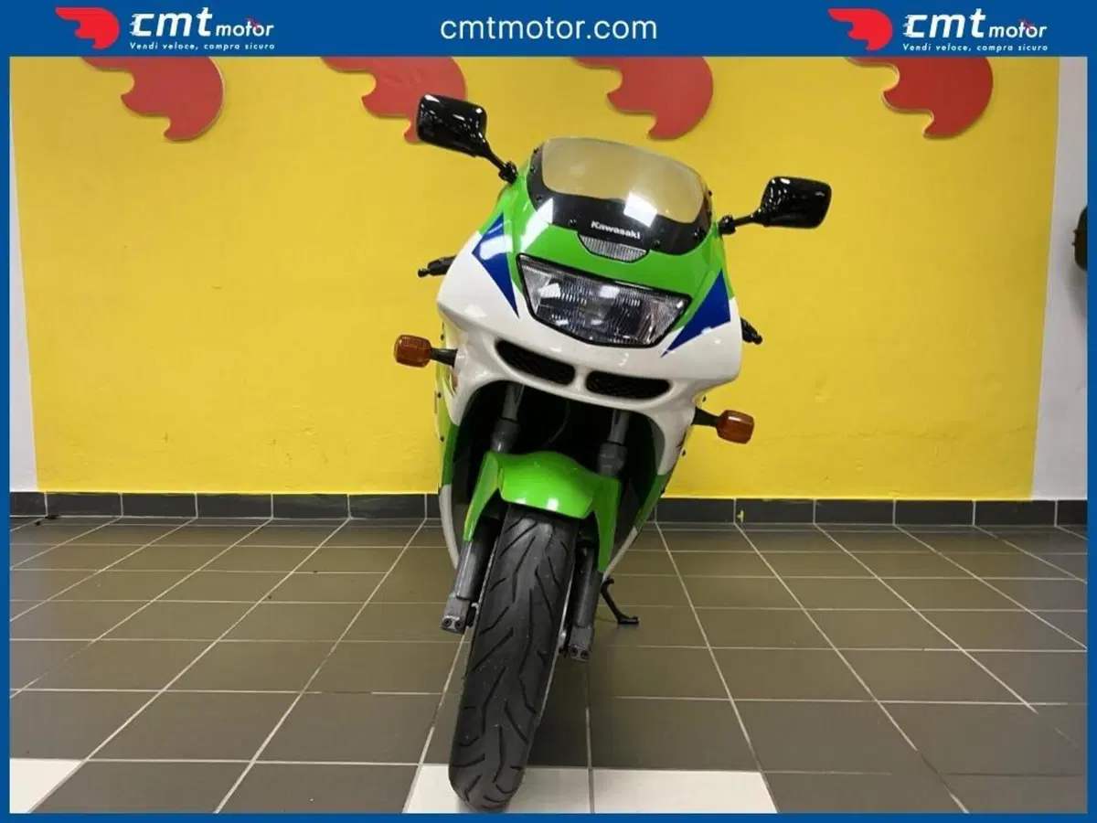 Kawasaki Ninja 600 ZX-6R (1995 - 97) (2)