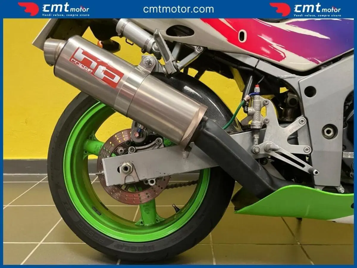 Kawasaki Ninja 600 ZX-6R (1995 - 97) (6)
