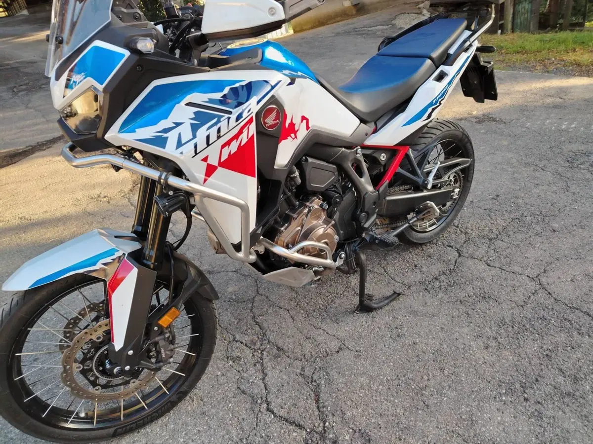 Honda Africa Twin CRF 1100L ES DCT (2024 - 26) (3)