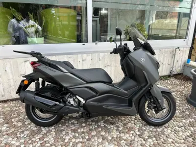 Yamaha X-Max 300 (2025 - 26) usata