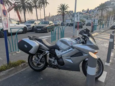 Honda VFR 800 (2006 - 13) usata