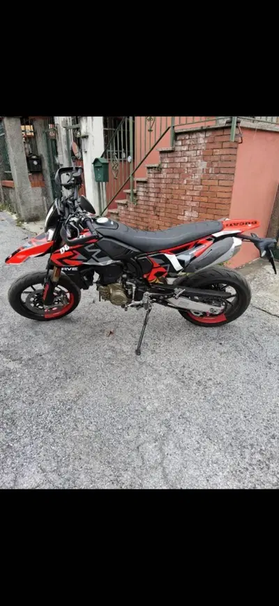 Ducati Hypermotard 698 Mono RVE (2024 - 26) usata