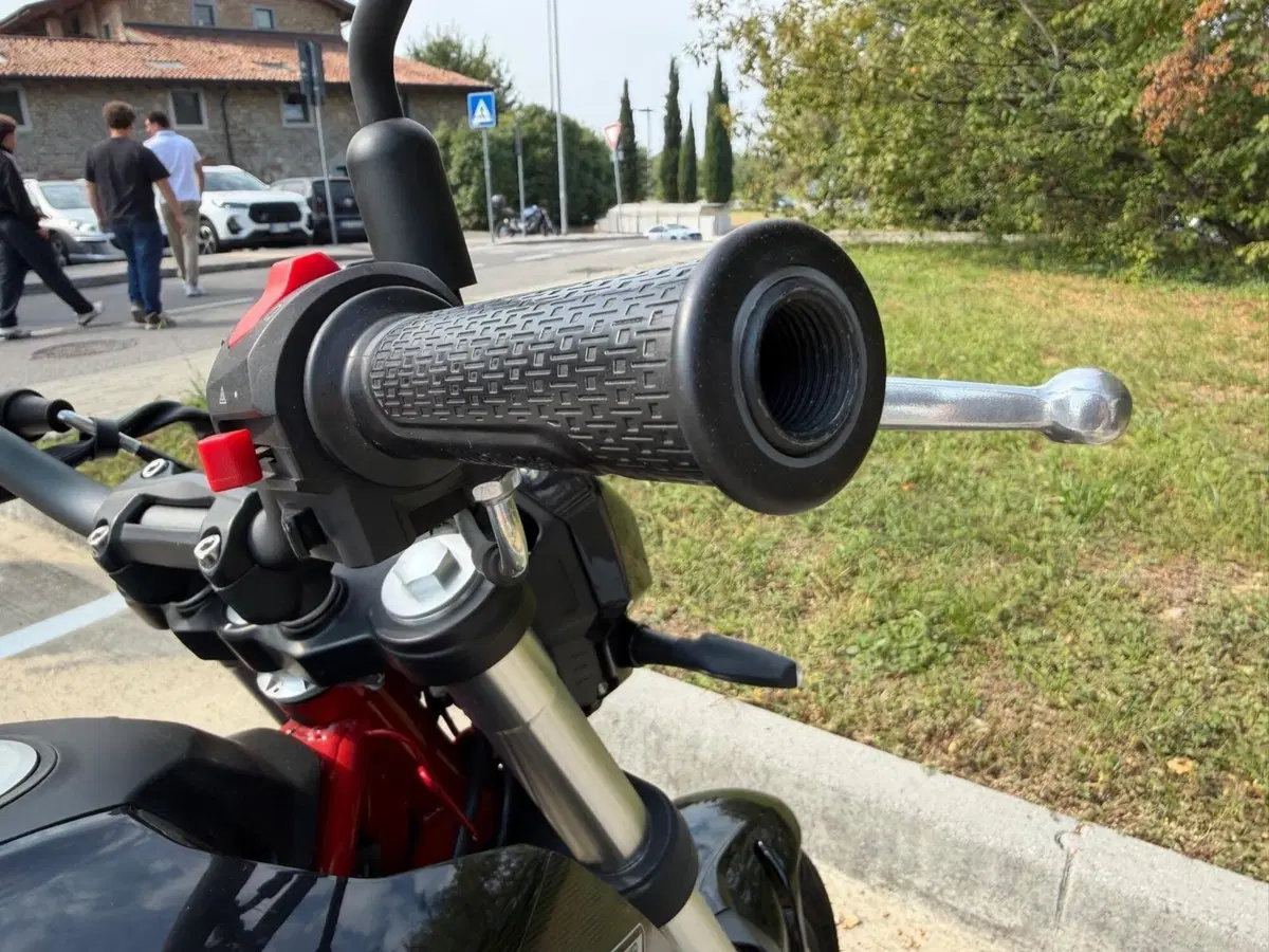 Benelli Tornado Naked T 125 (2021) (16)