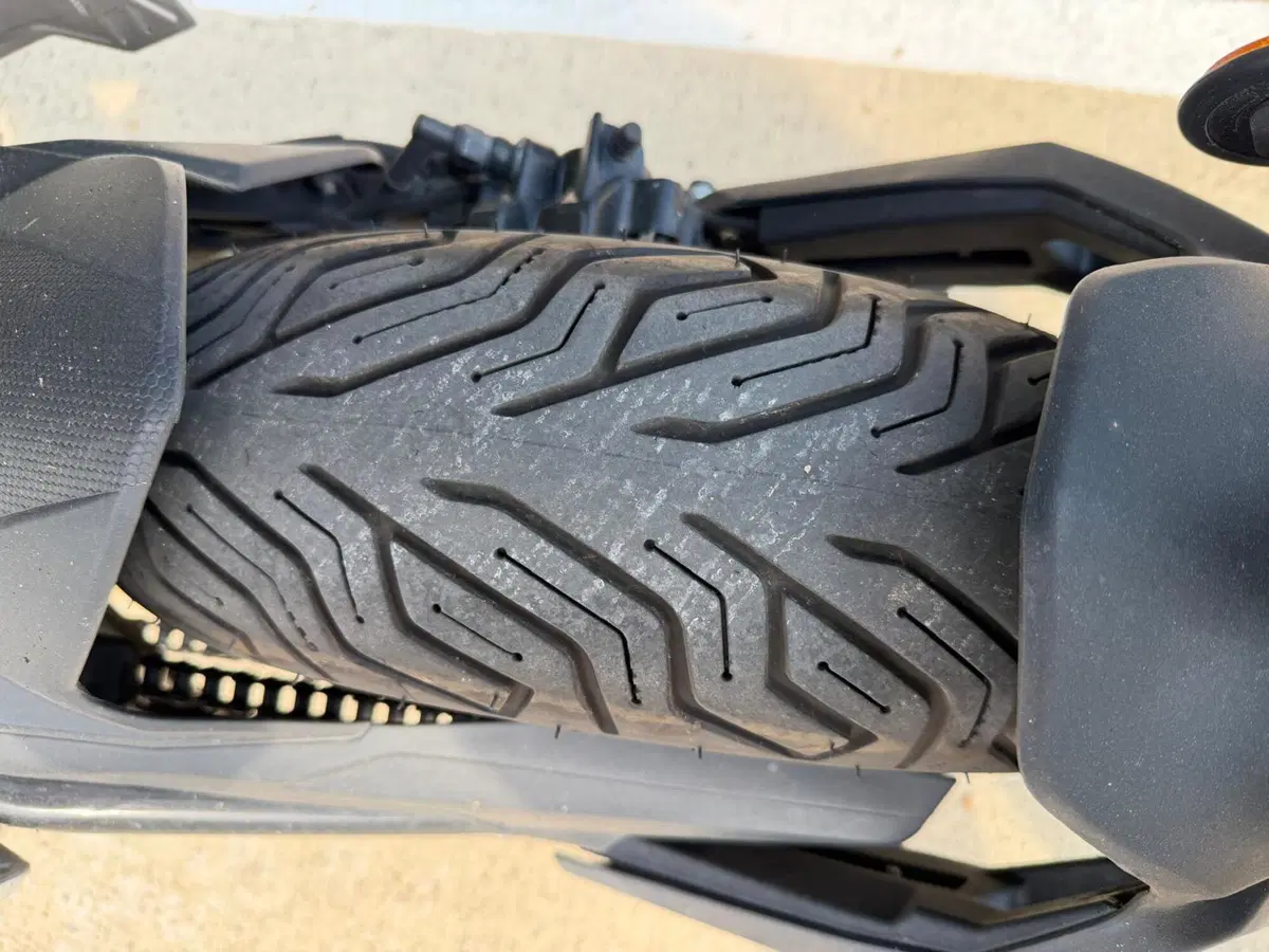 Benelli Tornado Naked T 125 (2021) (17)