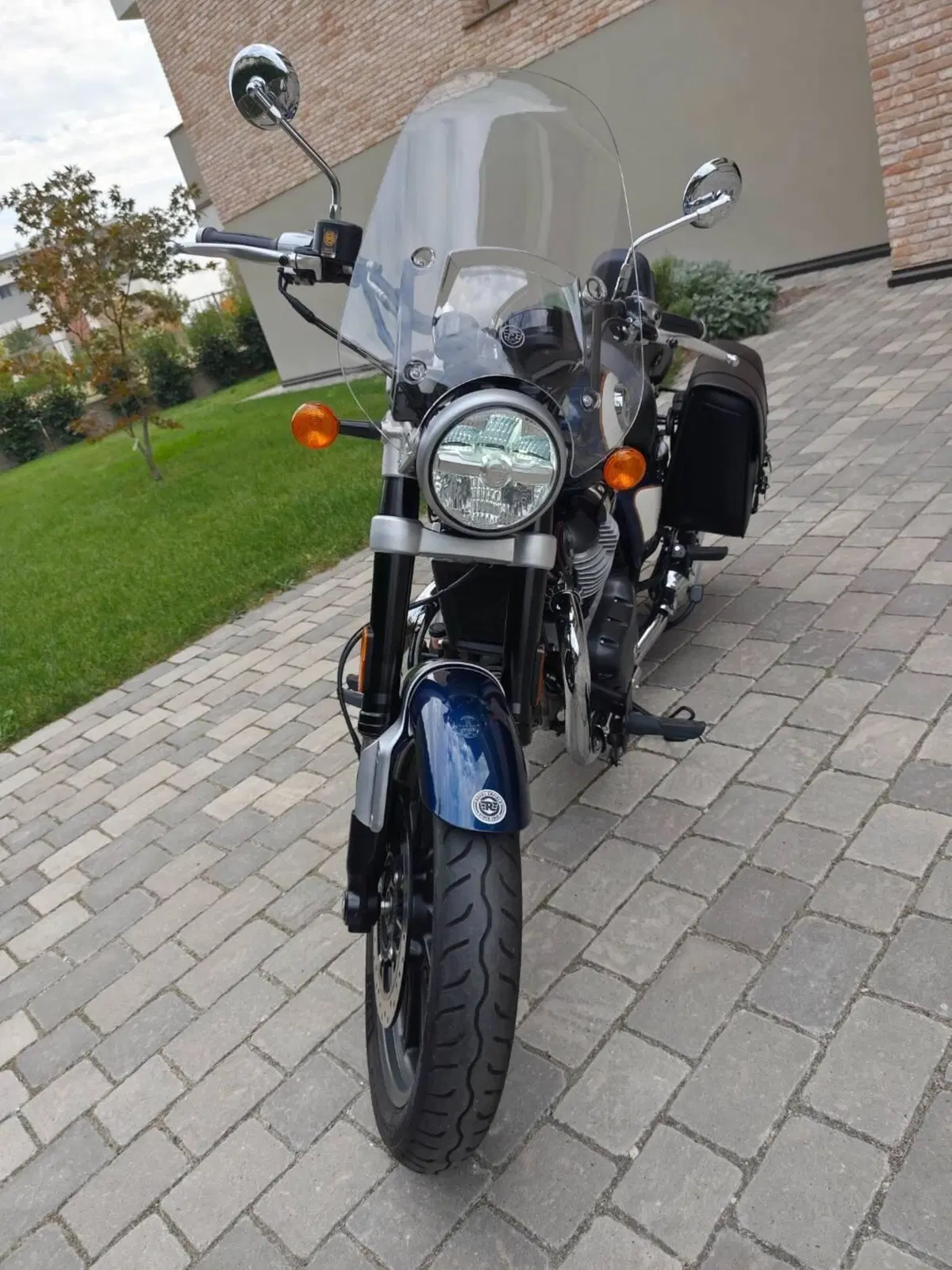 Royal Enfield Super Meteor 650 (2023 - 26)