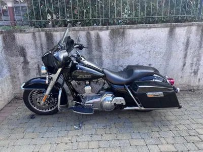Harley-Davidson 1584 Electra Glide Standard (2008 - 10) - FLHT usata